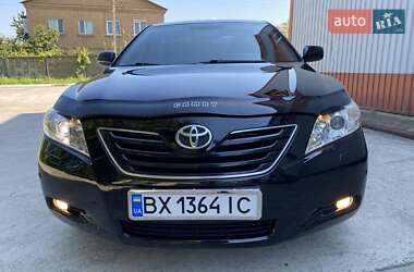 Седан Toyota Camry 2007 в Ярмолинцях