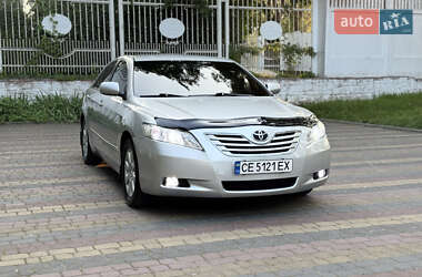 Седан Toyota Camry 2009 в Черновцах