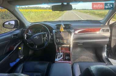 Седан Toyota Camry 2011 в Киеве