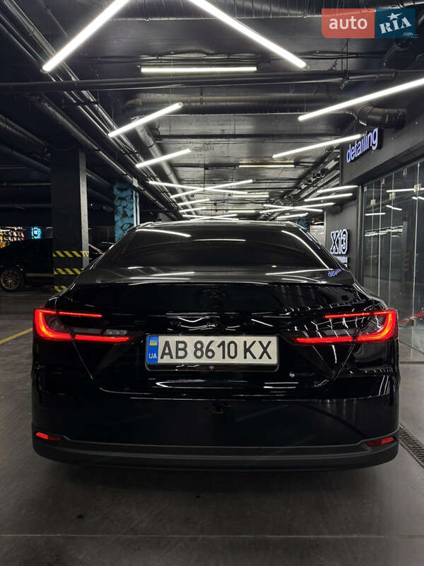 Седан Toyota Camry 2024 в Киеве фото 11 Седан Toyota Camry 2024 в Киеве