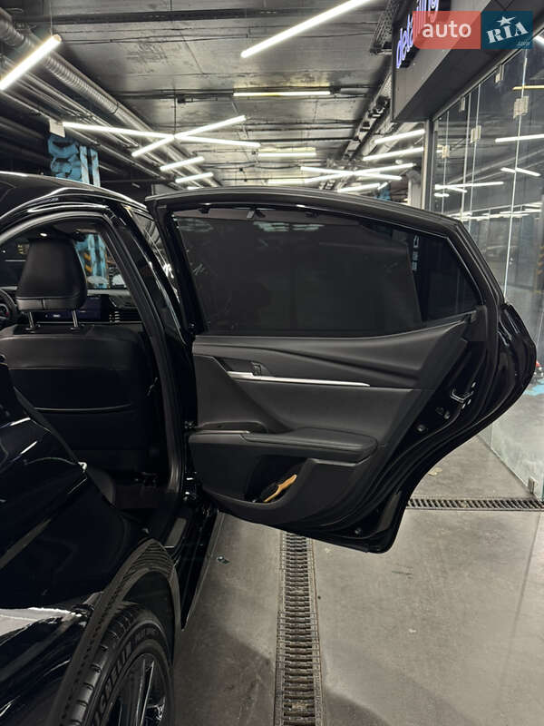 Седан Toyota Camry 2024 в Киеве фото 30 Седан Toyota Camry 2024 в Киеве