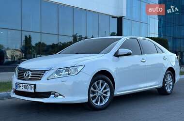 Седан Toyota Camry 2012 в Одессе