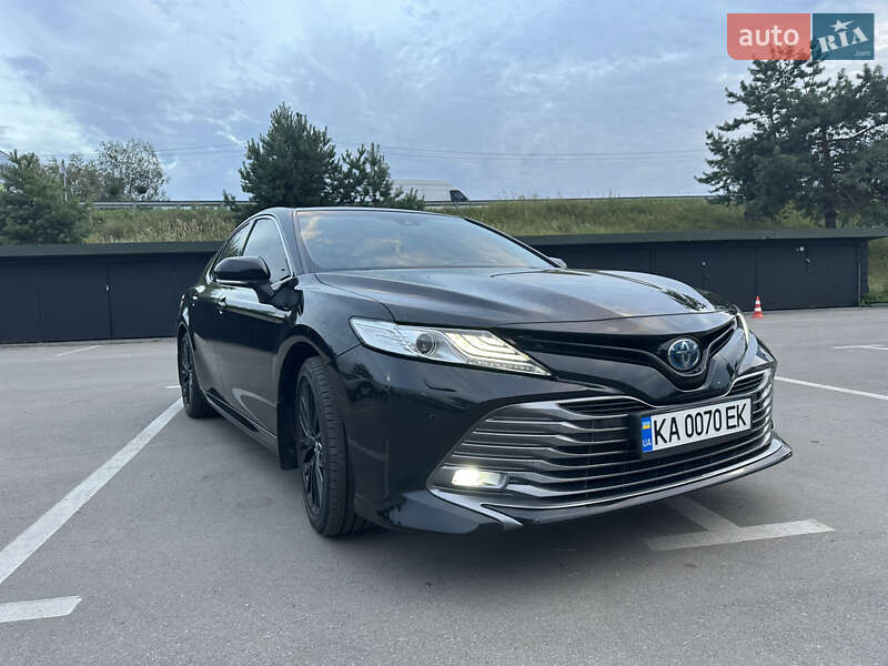 Toyota Camry 2020