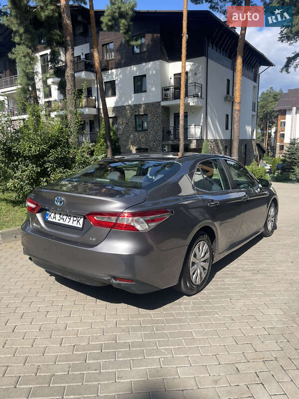 Седан Toyota Camry 2017 в Киеве фото 6 Седан Toyota Camry 2017 в Киеве