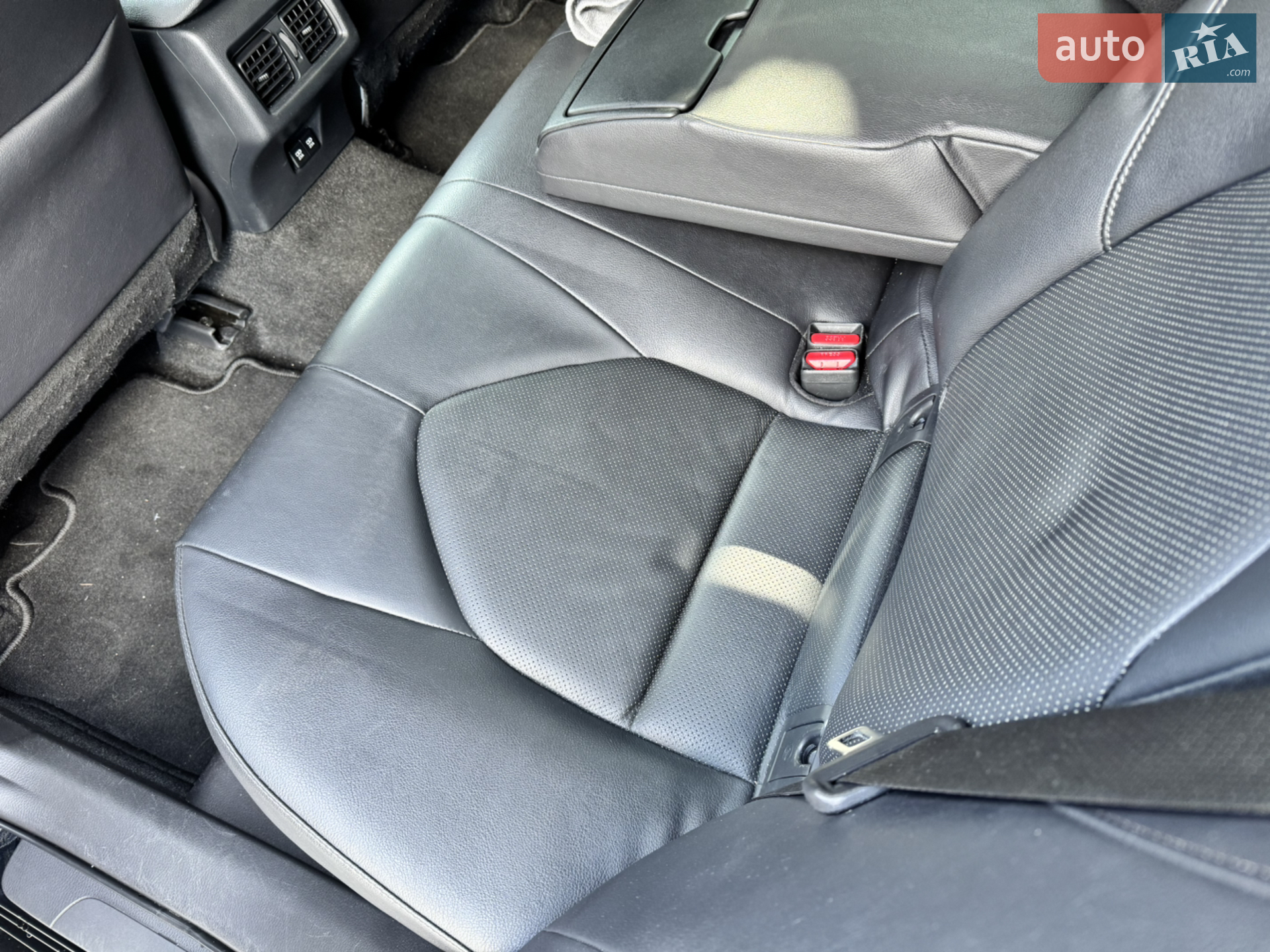 2021 Toyota Camry - мініатюра 23