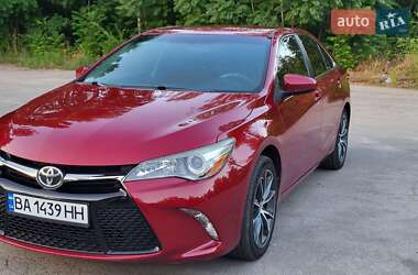 Седан Toyota Camry 2015 в Жовтих Водах