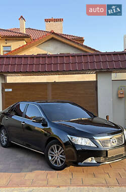 Седан Toyota Camry 2013 в Одесі