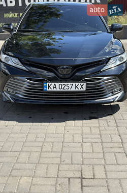 Седан Toyota Camry 2019 в Краматорске