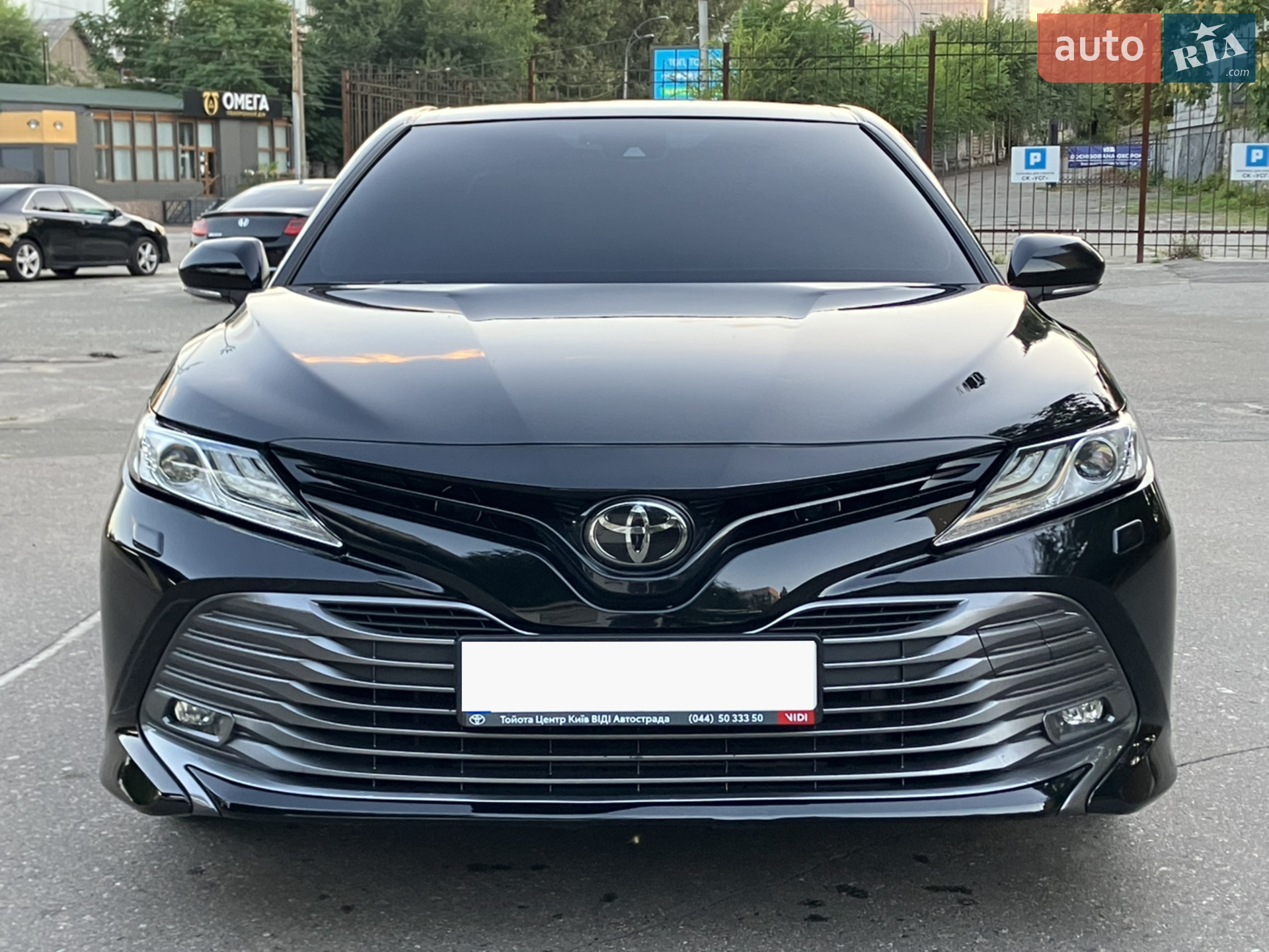 2018 Toyota Camry - мініатюра 2
