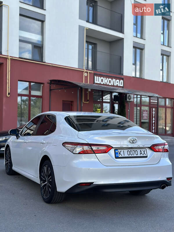 Седан Toyota Camry 2018 в Мироновке фото 10 Седан Toyota Camry 2018 в Мироновке
