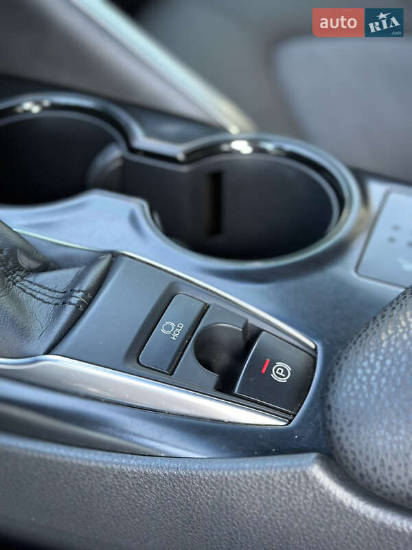 Седан Toyota Camry 2018 в Мироновке фото 19 Седан Toyota Camry 2018 в Мироновке