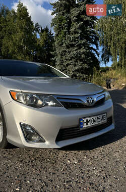 Седан Toyota Camry 2012 в Глухове