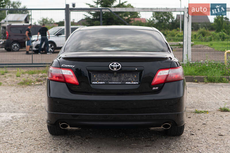 Седан Toyota Camry 2008 в Самборі