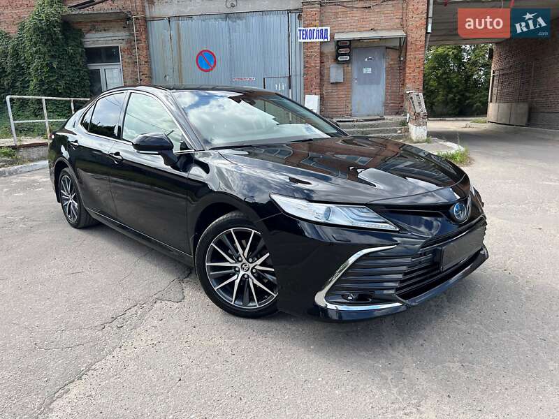 Toyota Camry 2022