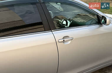 Седан Toyota Camry 2006 в  фото 2 Седан Toyota Camry 2006 в