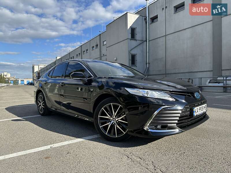 Toyota Camry 2022