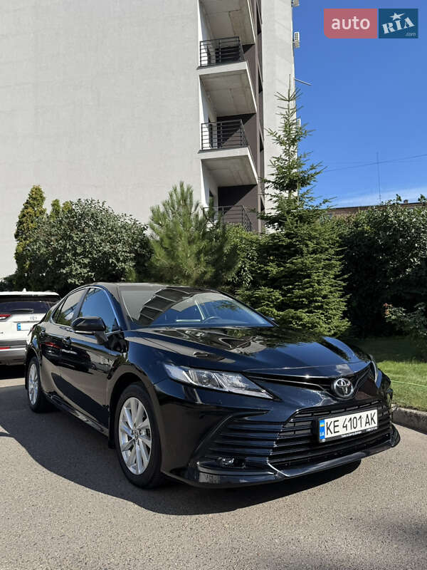 Toyota Camry 2023