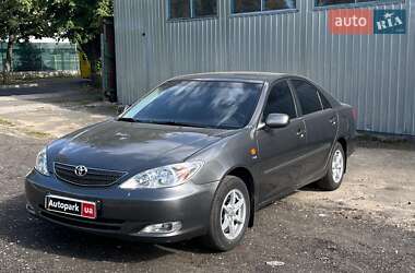 Седан Toyota Camry 2003 в Києві