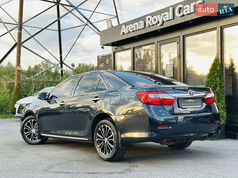 Седан Toyota Camry 2012 в Харькове фото 4 Седан Toyota Camry 2012 в Харькове