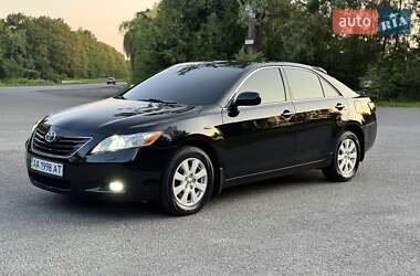 Седан Toyota Camry 2008 в Львові