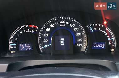 Седан Toyota Camry 2011 в Слов'янську