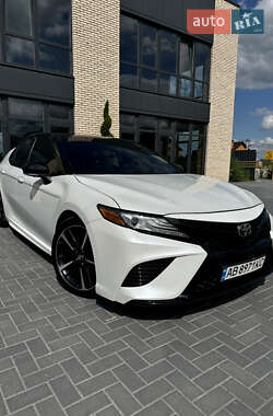Седан Toyota Camry 2018 в Вінниці