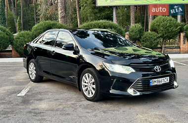 Седан Toyota Camry 2016 в Лебедине