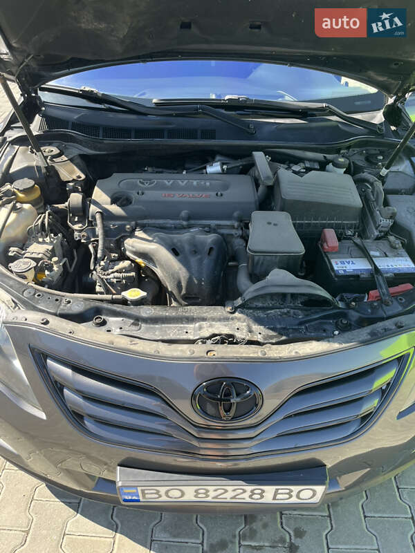 Седан Toyota Camry 2008 в Теребовле