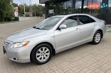 Седан Toyota Camry 2008 в Києві