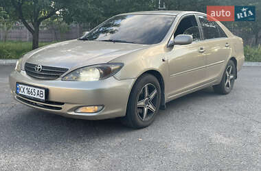 Седан Toyota Camry 2003 в Чугуєві