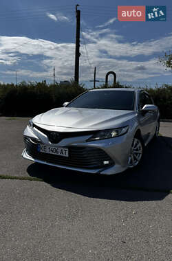 Седан Toyota Camry 2018 в Кривому Розі