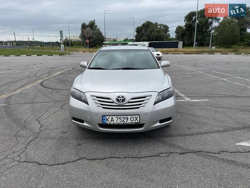 Toyota Camry 2007