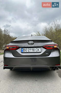 Седан Toyota Camry 2019 в Тернополі