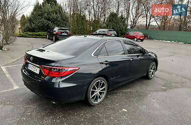 Седан Toyota Camry 2014 в Харькове
