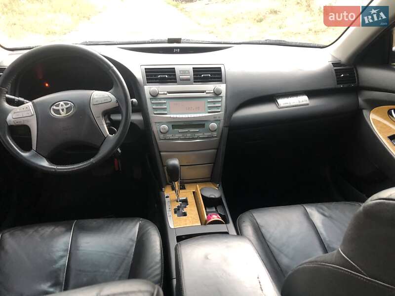 Седан Toyota Camry 2007 в Одессе