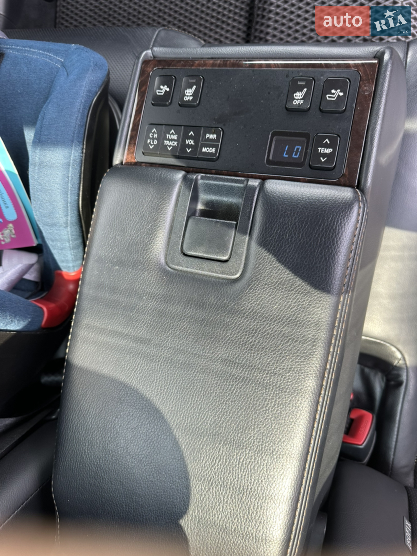 2016 Toyota Camry - мініатюра 21