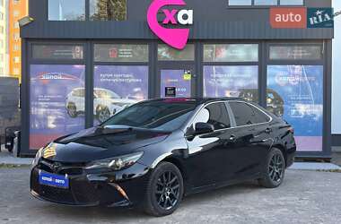 Седан Toyota Camry 2016 в Вінниці