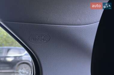 Седан Toyota Camry 2019 в 