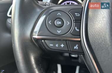 Седан Toyota Camry 2019 в 