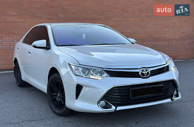 Седан Toyota Camry 2017 в Вінниці