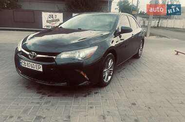 Седан Toyota Camry 2017 в Прилуках