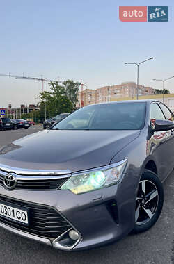 Седан Toyota Camry 2014 в Львове