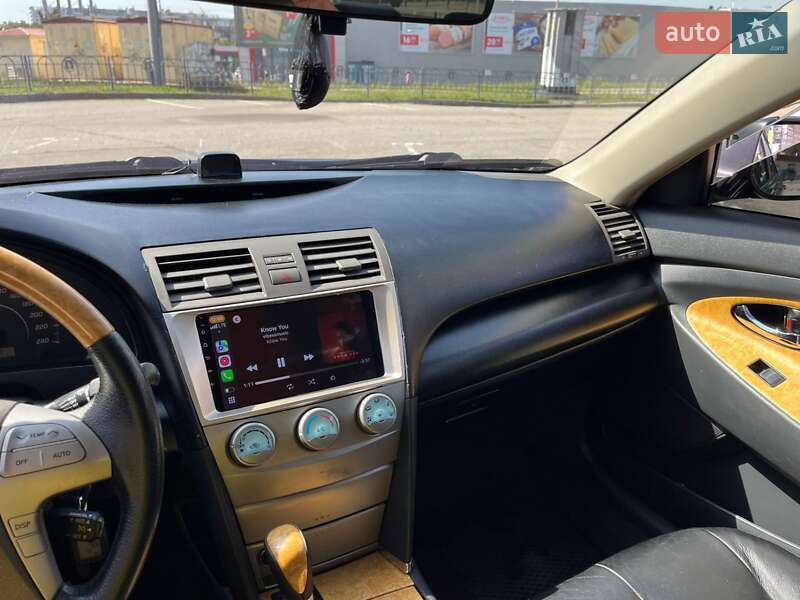 Седан Toyota Camry 2008 в Харькове