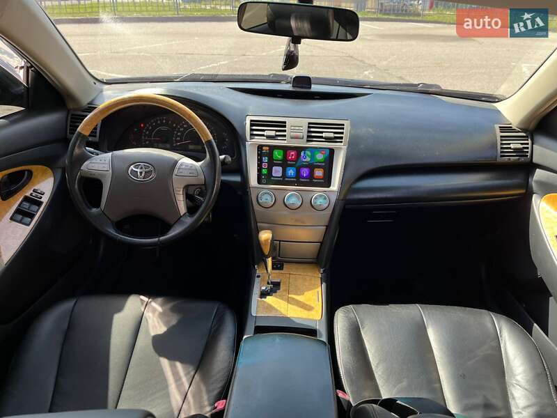 Седан Toyota Camry 2008 в Харькове