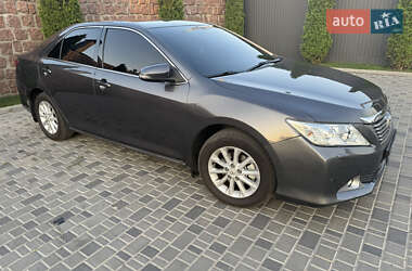 Седан Toyota Camry 2011 в Кропивницькому