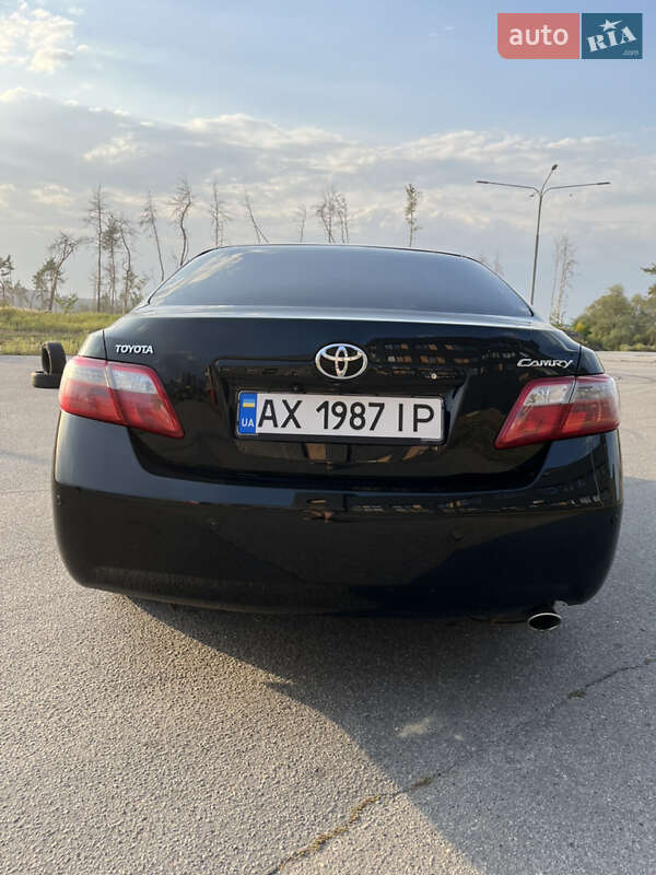 Седан Toyota Camry 2006 в Харькове