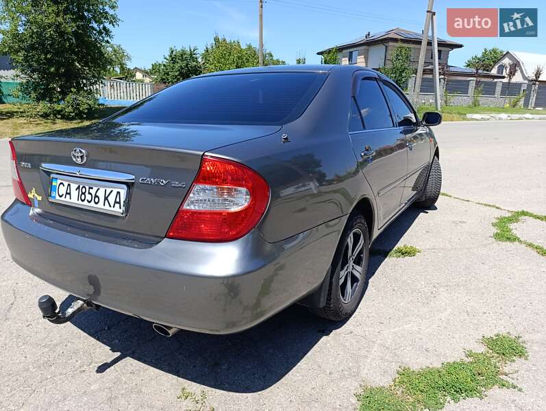 Седан Toyota Camry 2003 в Радехові