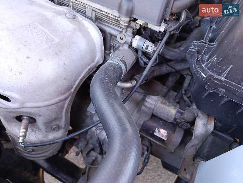 Седан Toyota Camry 2003 в Радехові