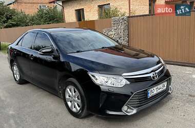 Седан Toyota Camry 2016 в Луцьку