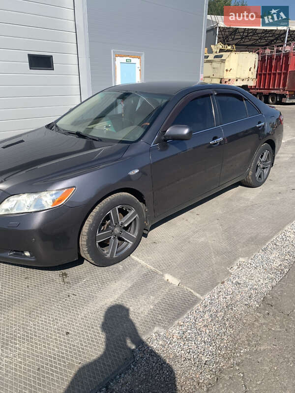 Седан Toyota Camry 2008 в Полтаві